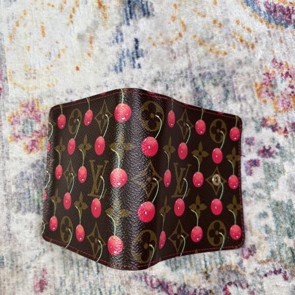Louis Vuitton x Takashi Murakami Cerises Wallet - Picture 10 of 15